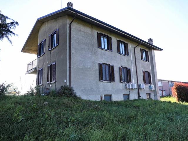 Terreno in vendita a Vimercate, Lombardia