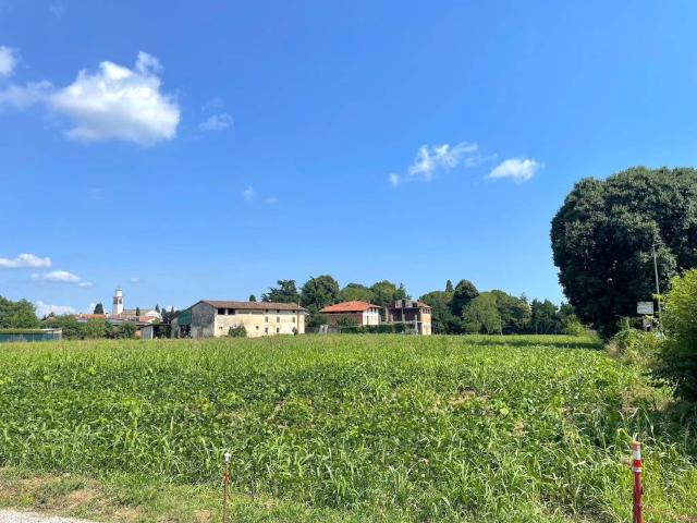 Terreno in vendita a Visco, Friuli-Venezia Giulia