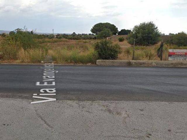 Terreno in vendita a Vittoria, Sicilia