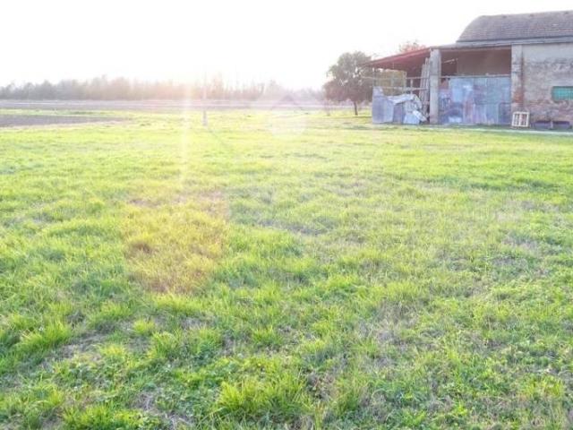 Terreno in vendita a Voghiera, Reggio Emilia