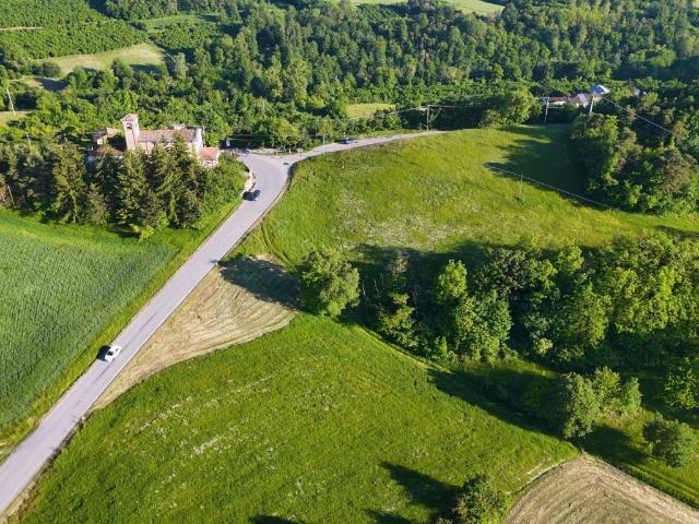 Terreno in vendita a Venegazzù, Volpago del Montello