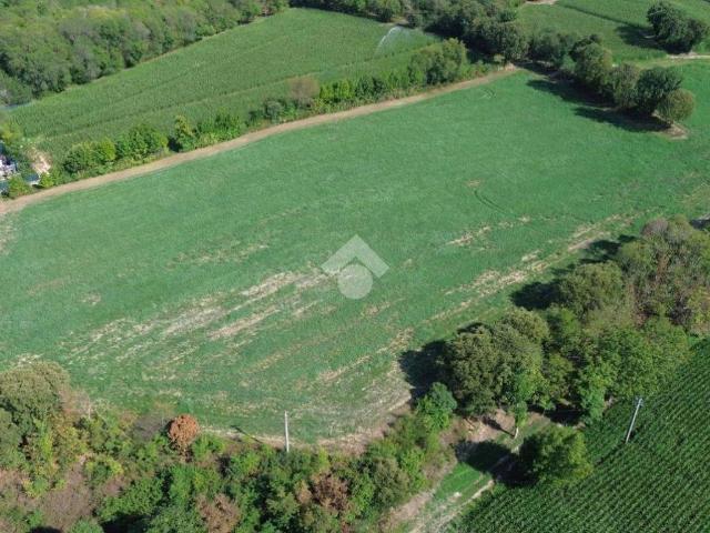 Terreno in vendita a Busacchetti, Volta Mantovana