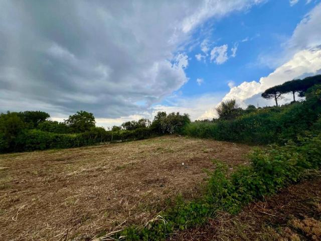 Terreno in vendita a Roma Capitale, Lazio