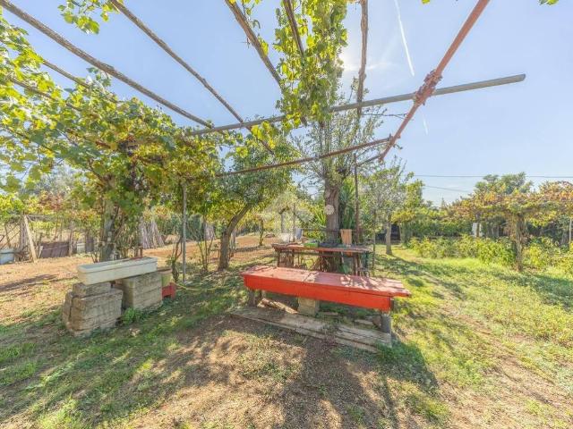 Terreno in vendita a Roma Capitale, Lazio