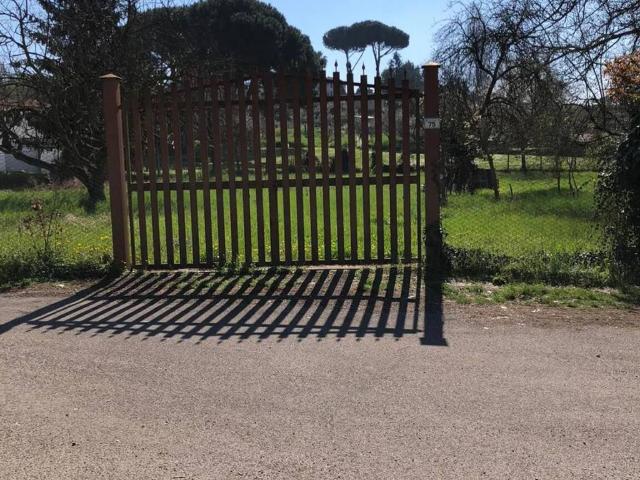 Terreno in vendita a Roma Capitale, Lazio