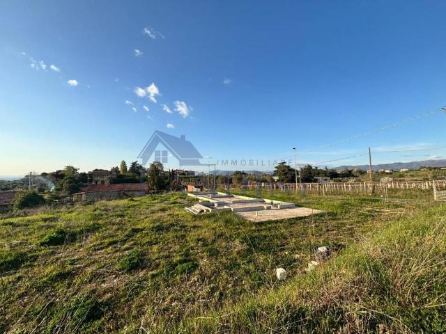 Terreno in vendita a Roma Capitale, Lazio