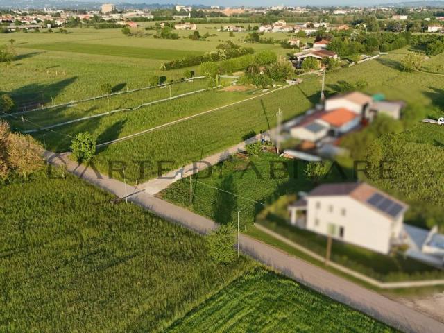 Terreno in vendita a Zanè, Veneto