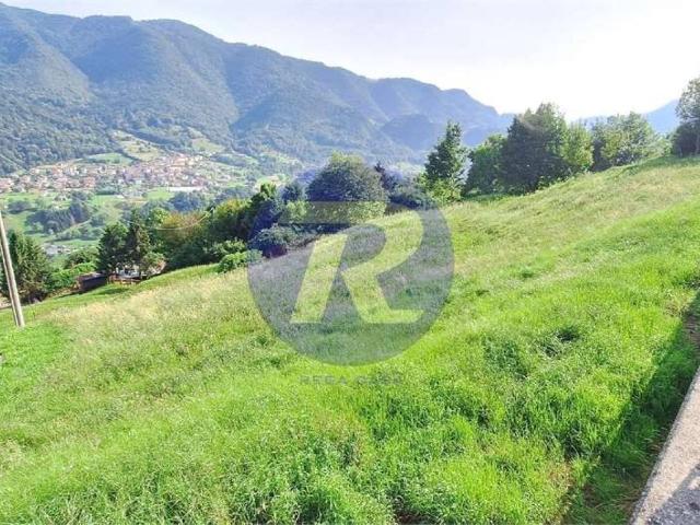 Terreno in vendita a Zogno, Bergamo