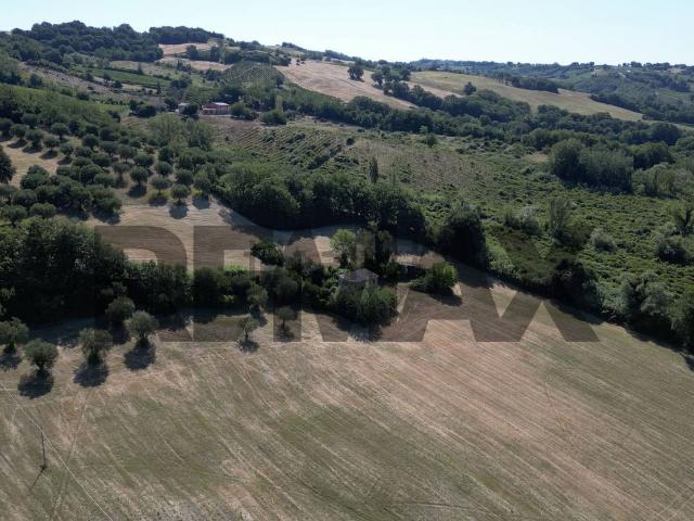 Terreno in vendita a Marche, Ancona