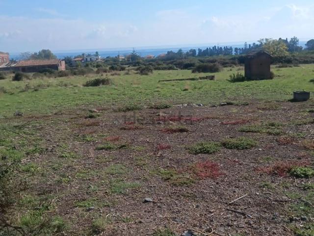 Terreno in vendita a Riposto, Sicilia