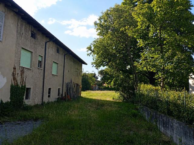 Terreno in vendita a Montesanto / Svetogorska četrt, Gorizia
