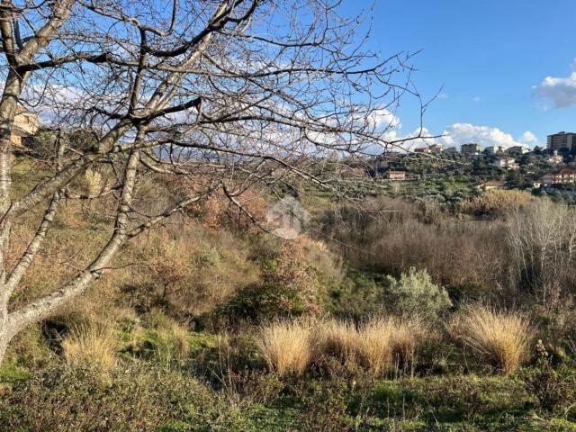 Terreno in vendita a Città 2000, Calabria