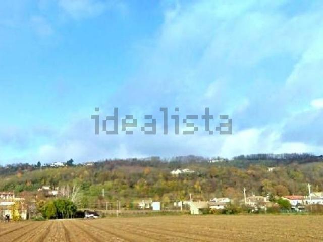 Terreno in vendita a Crocetta del Montello, Treviso
