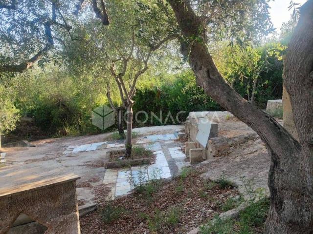 Terreno in vendita a Puglia, Bari