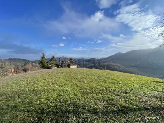 Terreno in vendita a Neviano Degli Arduini, Reggio Emilia