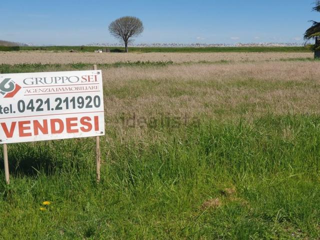 Terreno in vendita a Eraclea, Veneto