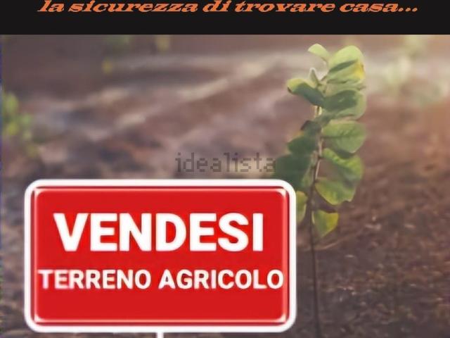 Terreno in vendita a Aci Sant'antonio, Sicilia