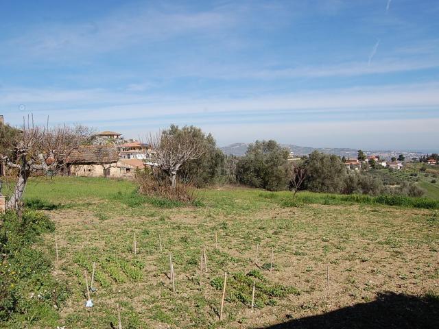 Terreno in vendita a Atri, Abruzzo