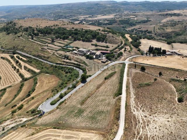 Terreno in vendita a Giarratana, Sicilia