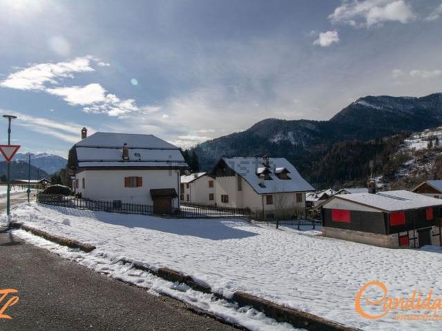 Terreno in vendita a Ovaro, Friuli-Venezia Giulia