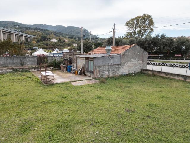 Terreno in vendita a Piscittina, Capo d'Orlando