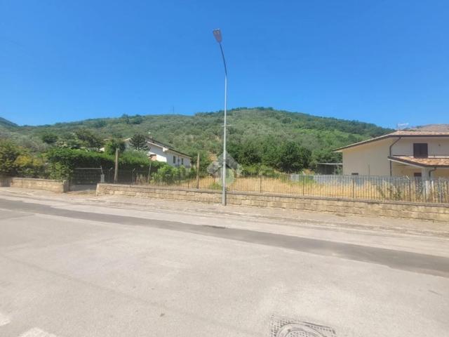 Terreno in vendita a Moiano, Campania