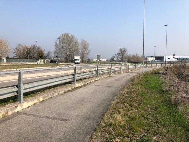 Terreno in vendita a Este, Veneto
