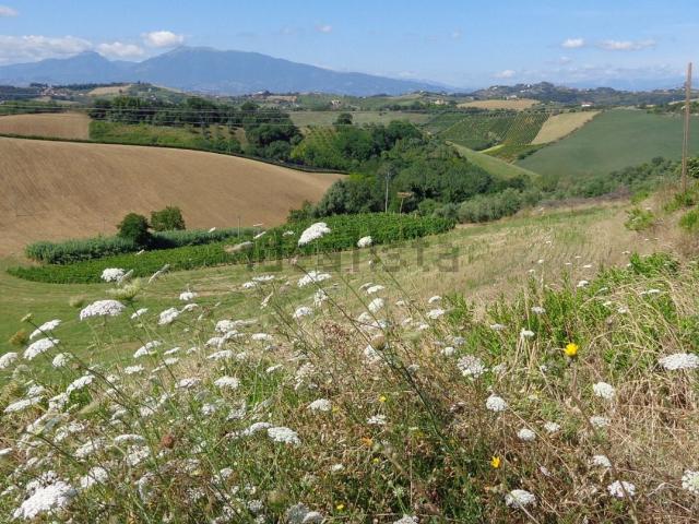 Terreno in vendita a Unione di comuni Valmarecchia, Gemmiano