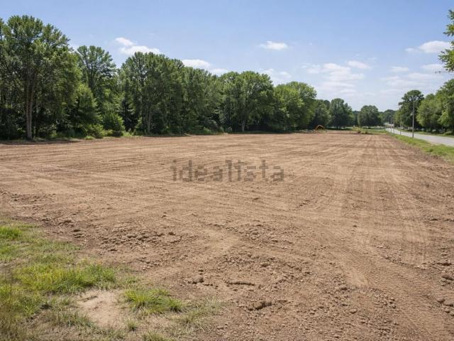 Terreno in vendita a Prata Di Pordenone, Friuli-Venezia Giulia
