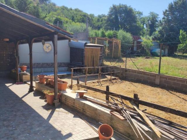 Terreno in vendita a Castello Due Valloni, Vasto