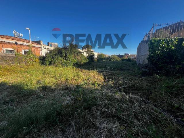 Terreno in vendita a Gravina Di Catania, Sicilia
