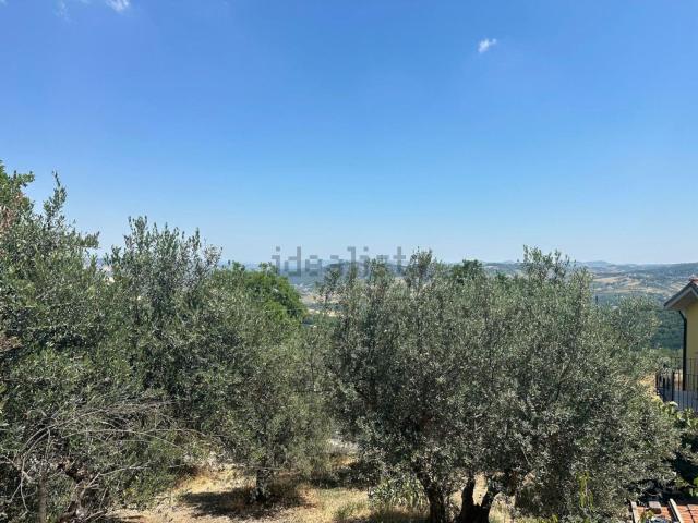 Terreno in vendita a Cerrone, San Valentino in Abruzzo Citeriore