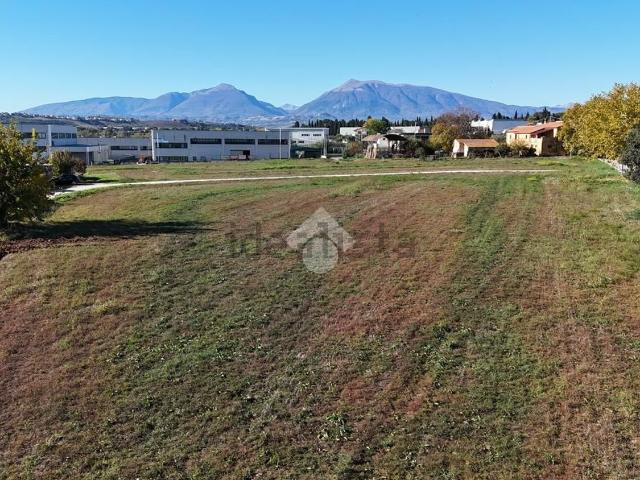 Terreno in vendita a Nereto, Teramo