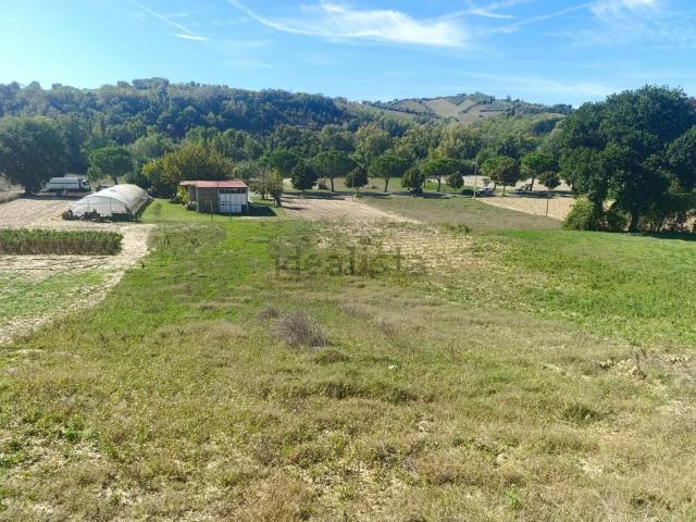 Terreno in vendita a Unione dei Comuni della Val Vibrata, Tortoreto