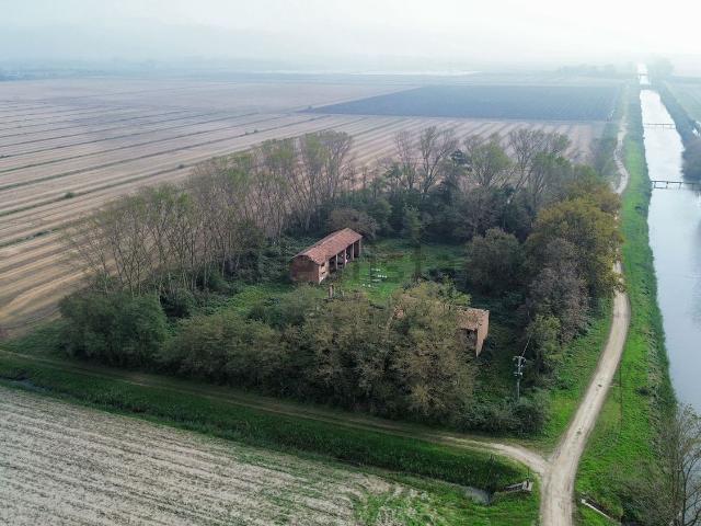 Terreno in vendita a Comacchio, Reggio Emilia
