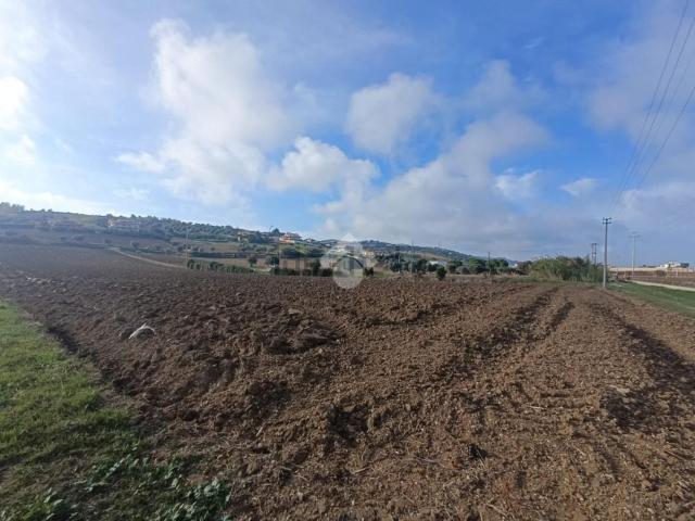 Terreno in vendita a Tortoreto Lido, Tortoreto
