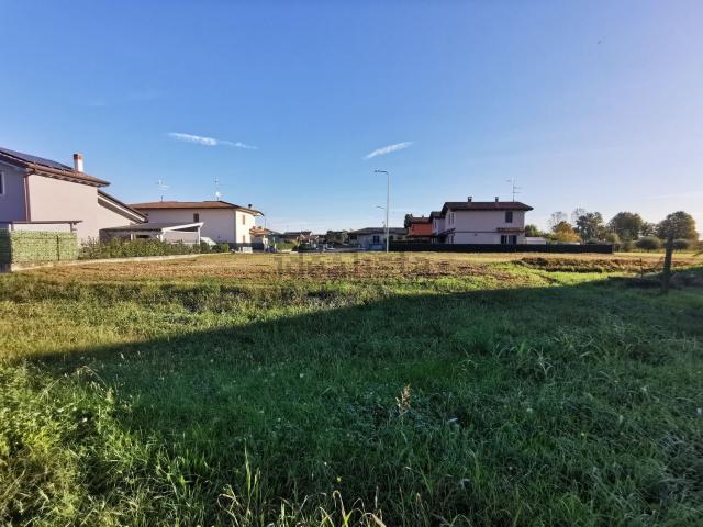 Terreno in vendita a Borgo Bonavicina, San Pietro di Morubio