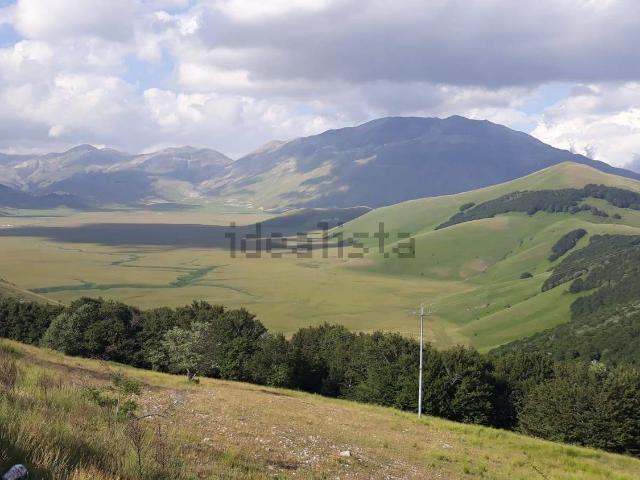 Terreno in vendita a Neri, Castorano