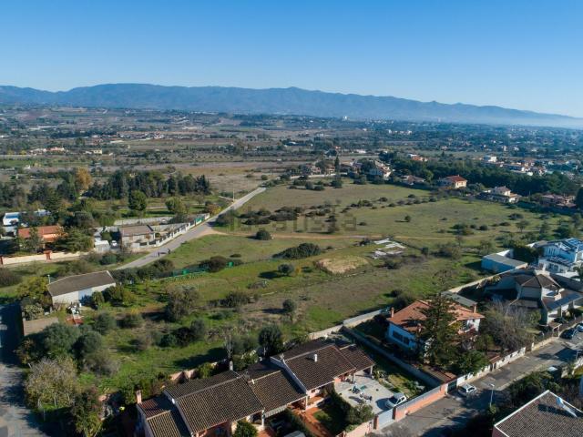 Terreno in vendita a Mràxini Arrùbiu/Margine Rosso, Quartu Sant'elena