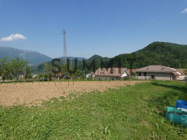 Terreno in vendita a Valli Del Pasubio, Veneto