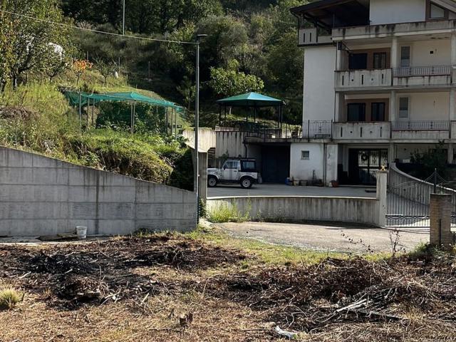 Terreno in vendita a Castello, Marche