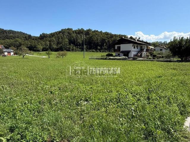 Terreno in vendita a Sedico, Veneto