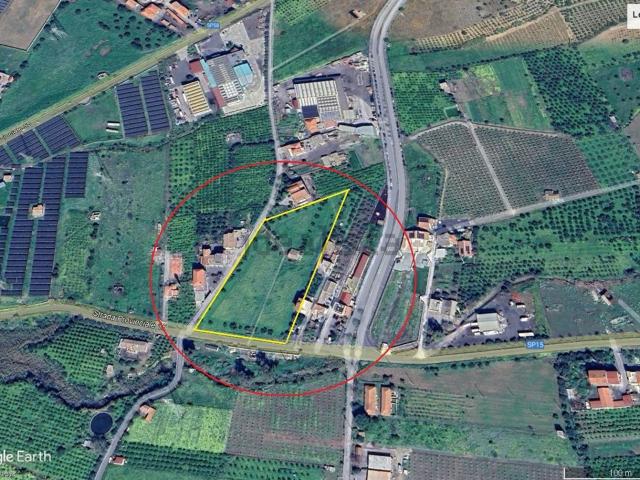 Terreno in vendita a Paternò, Sicilia