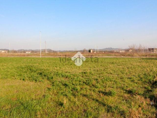 Terreno in vendita a Casalserugo, Veneto