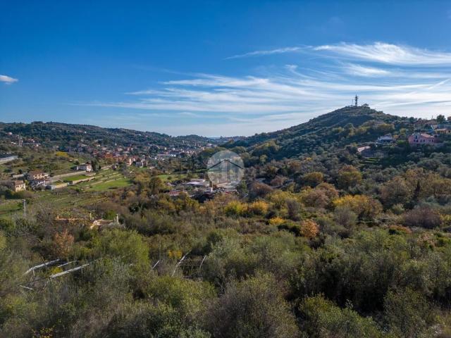 Terreno in vendita a Clavi, Imperia