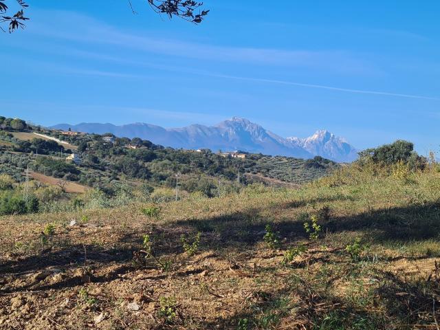 Terreno in vendita a Pescara Colli, Pescara