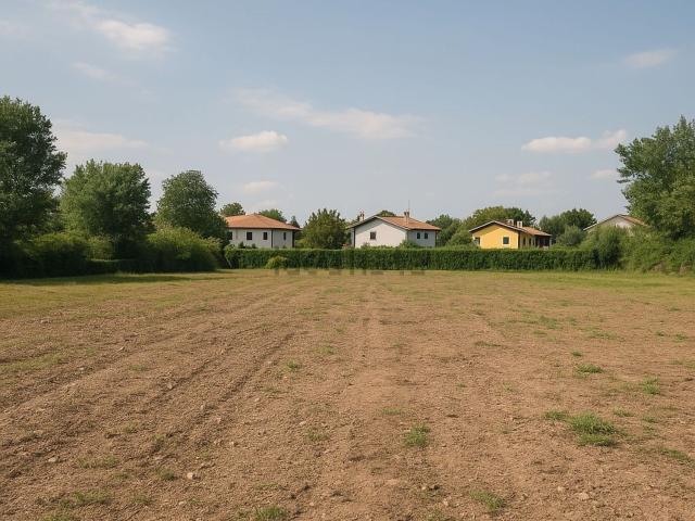 Terreno in vendita a Pasiano Di Pordenone, Friuli-Venezia Giulia
