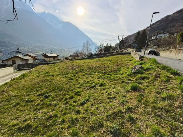 Terreno in vendita a Torgnon, Aosta