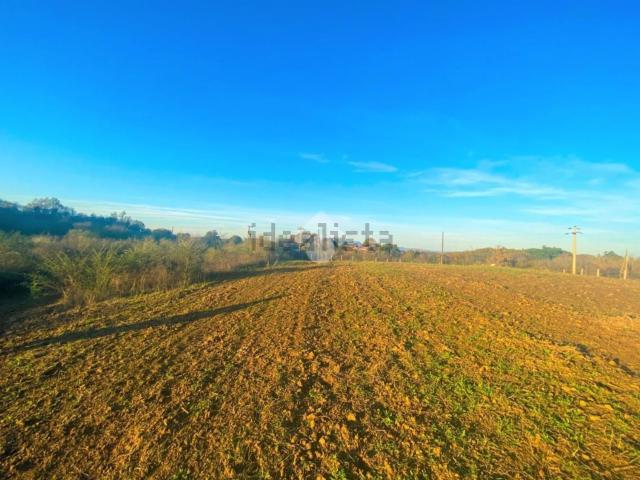 Terreno in vendita a Oriolo Romano, Lazio