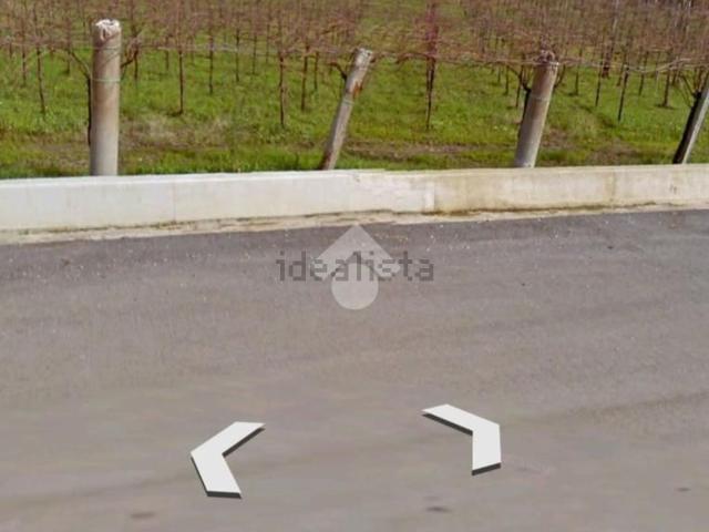 Terreno in vendita a Foglianise, Campania